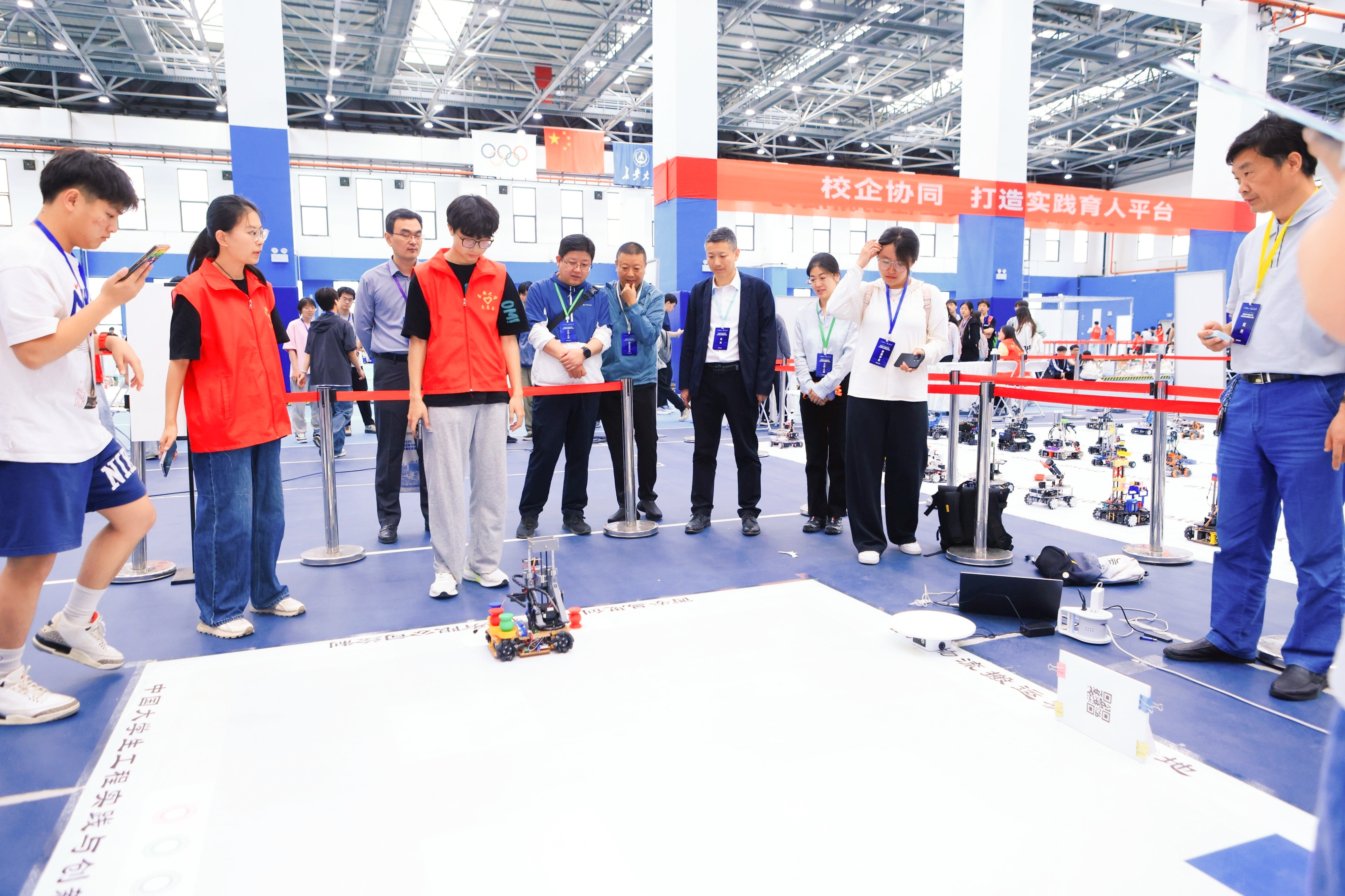 2025年中国大学生工程实践与创新能力大赛（陕西赛区）在长安大学启幕(图3)