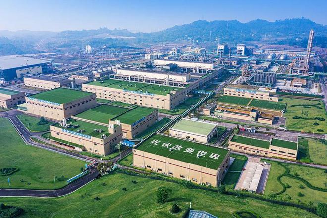 手握400亿元现金四川硅王打出抗跌底牌(图1)