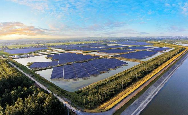 手握400亿元现金四川硅王打出抗跌底牌(图4)