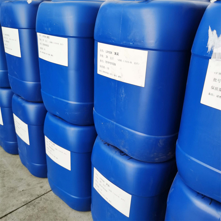 基础化工行业周报：“十五五”强调科技自立自强关注新材料自主产业链(图1)