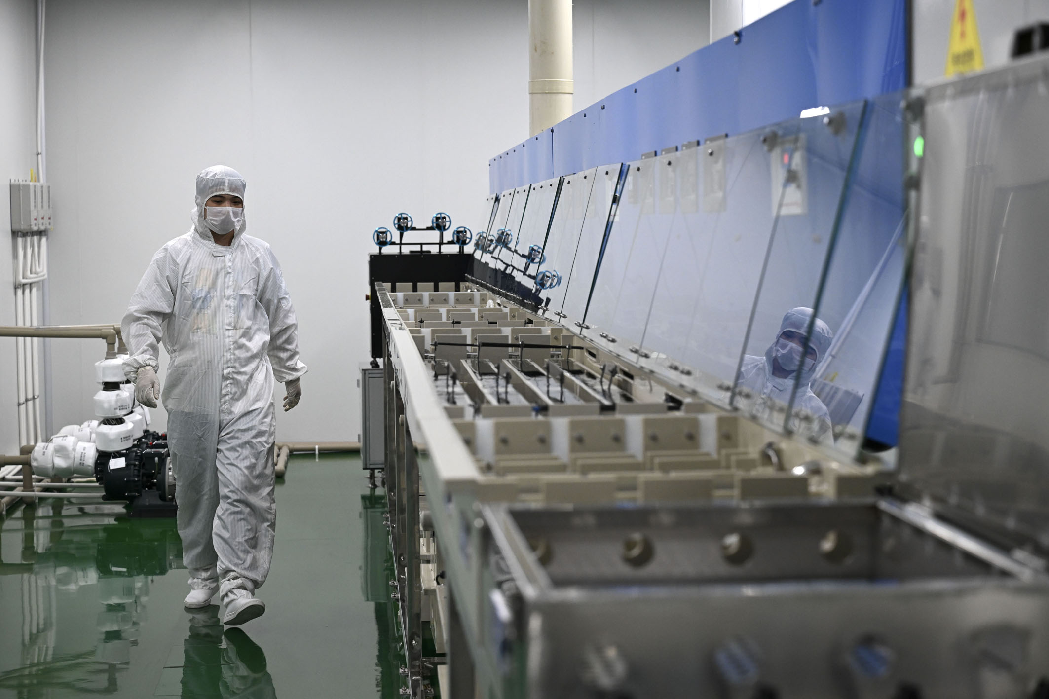 锚定高端需求上市公司密集加码新材料