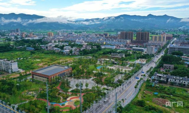 【你好小镇】安徽源潭:“刷”新未来