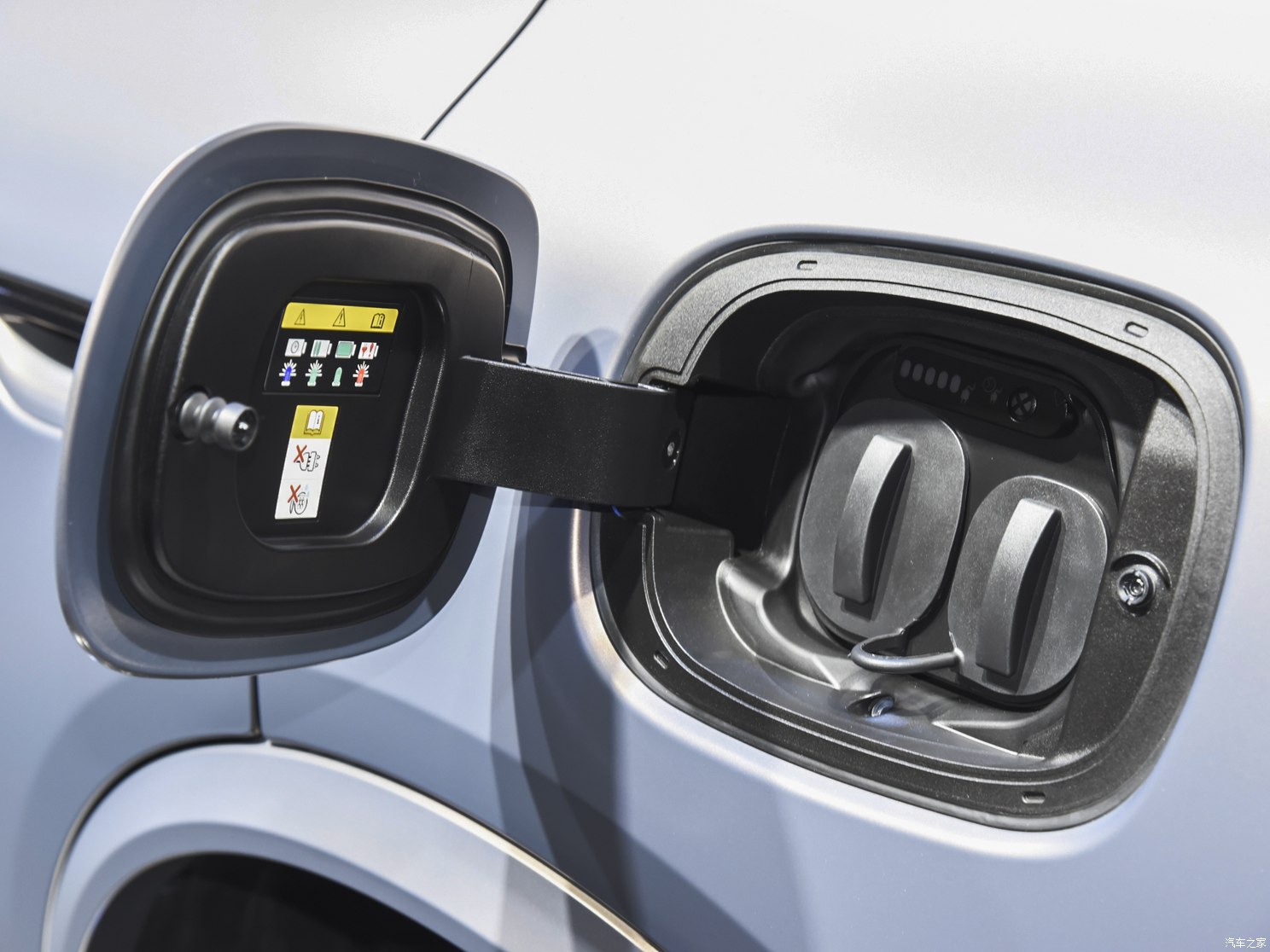 乡村行·看振兴）一颗牡蛎的“变形记” 浙江三门滩涂地“长出”富民产业(图1)