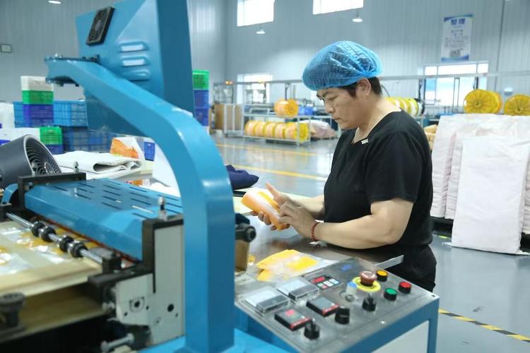 中东乱局下“塑料第一镇”迎供应链大考(图3)
